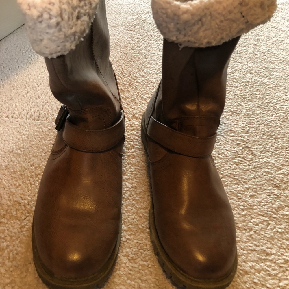 Black Poppy Boots